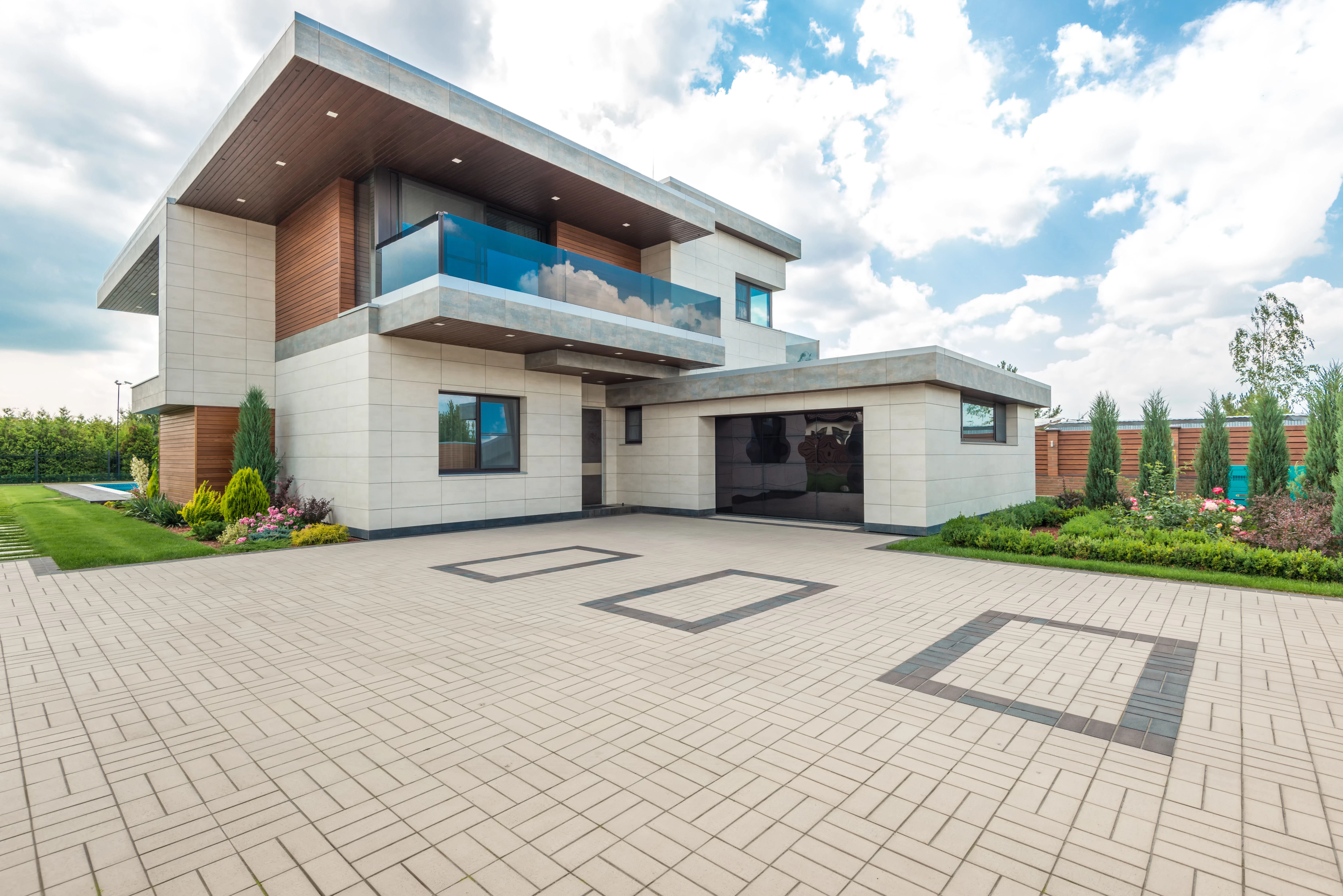 Residential garage door in Fords